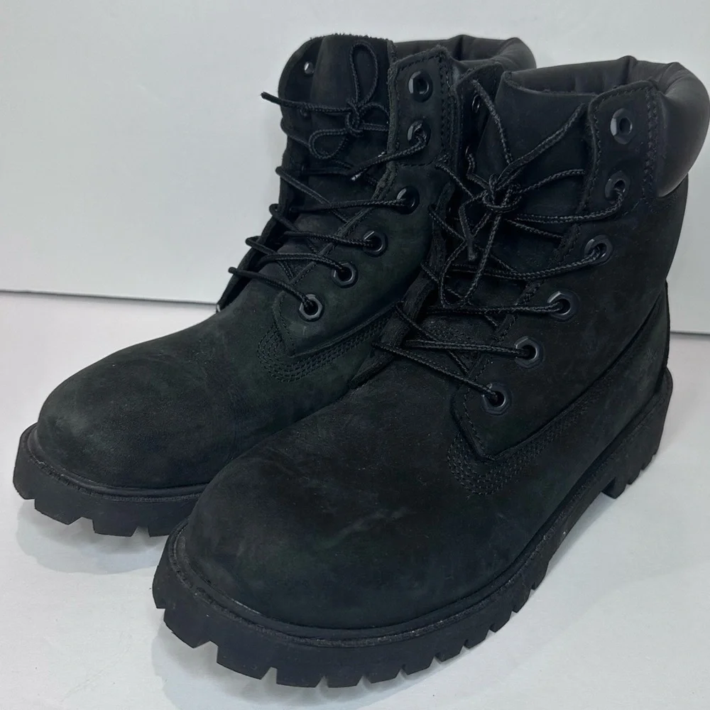 Kids Black Lace-Up Timberland Boots